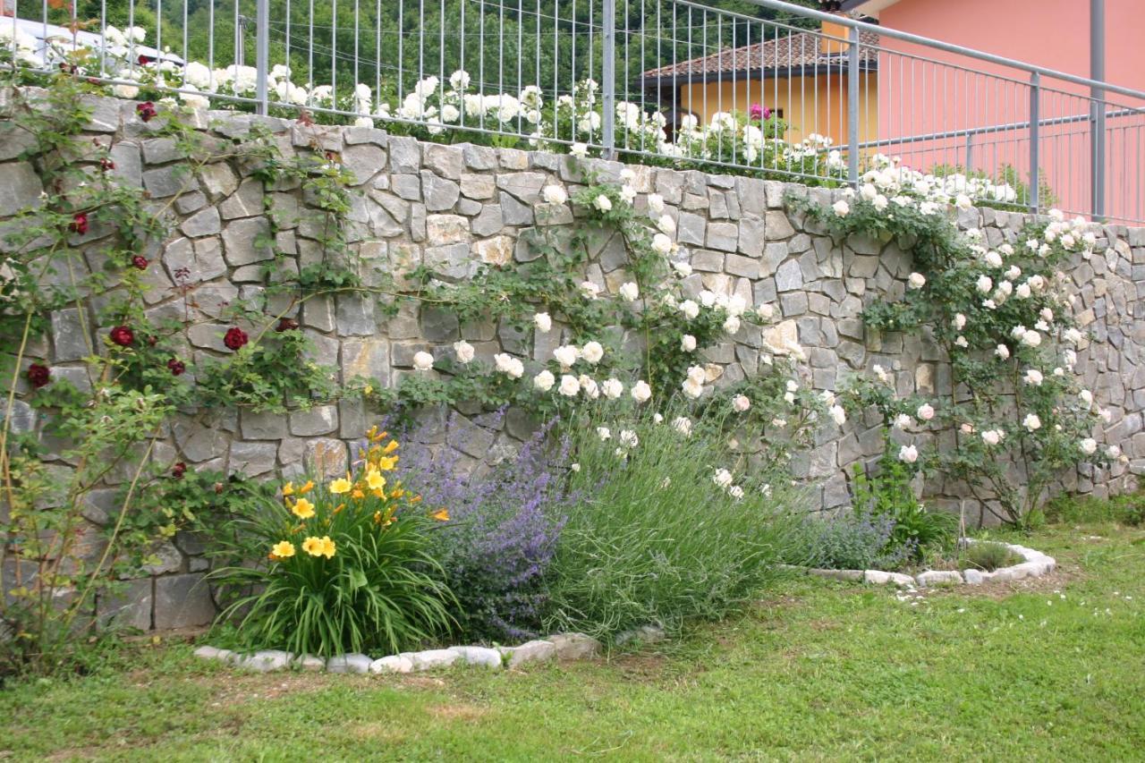 Pikes Villa Pulfero Bagian luar foto