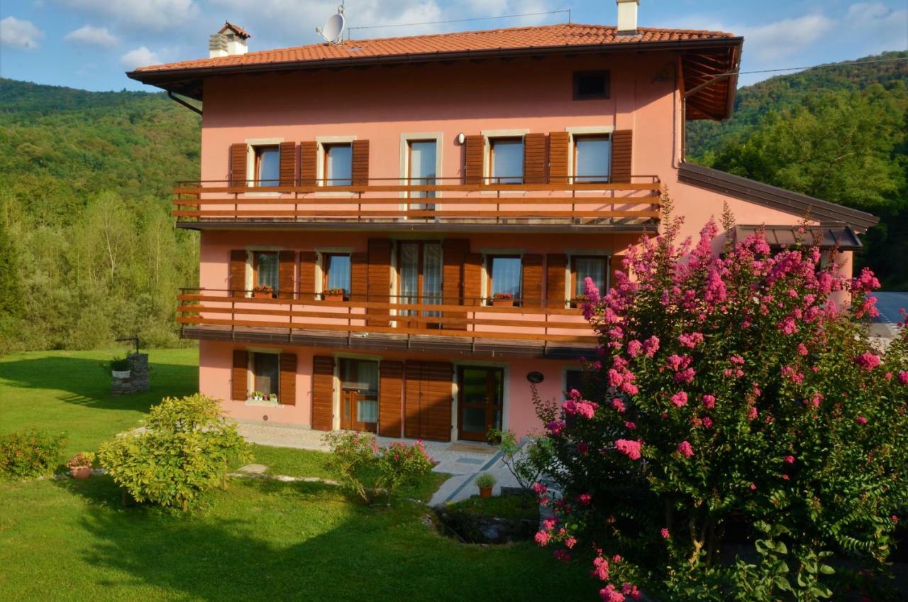 Pikes Villa Pulfero Bagian luar foto